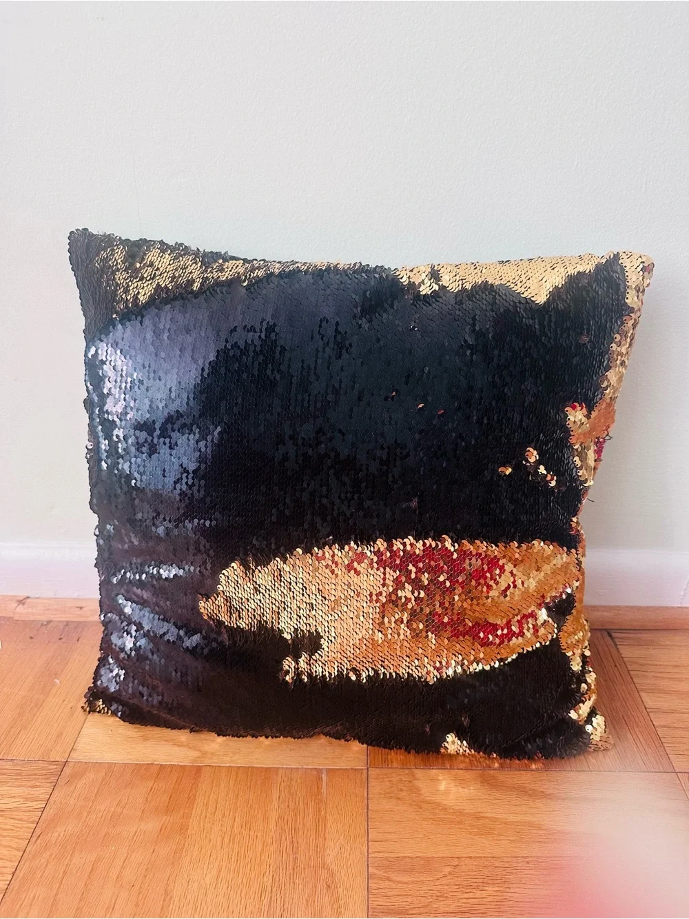 Reversible Mermaid Sequin Throw Pillow Black Gold Flip Sequin Accent 16x16